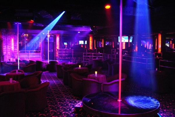 clubs in indianapolis Adult